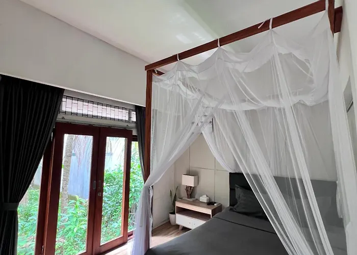 The Inside House Medewi * Airsatang